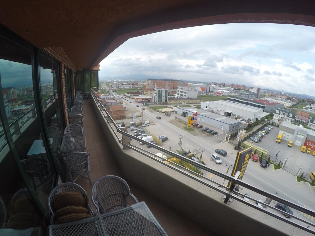 Hotel Gorenje Priștina Exterior foto